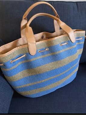 Large Handbag Tote Great Cond. Great Beach Bag